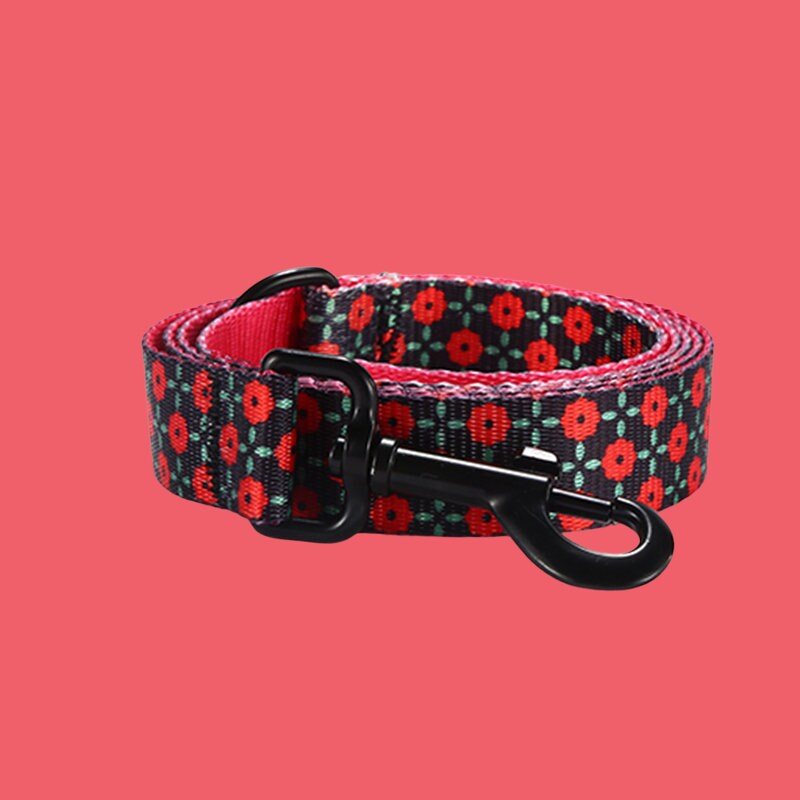 a dog leash with a flower pattern on it